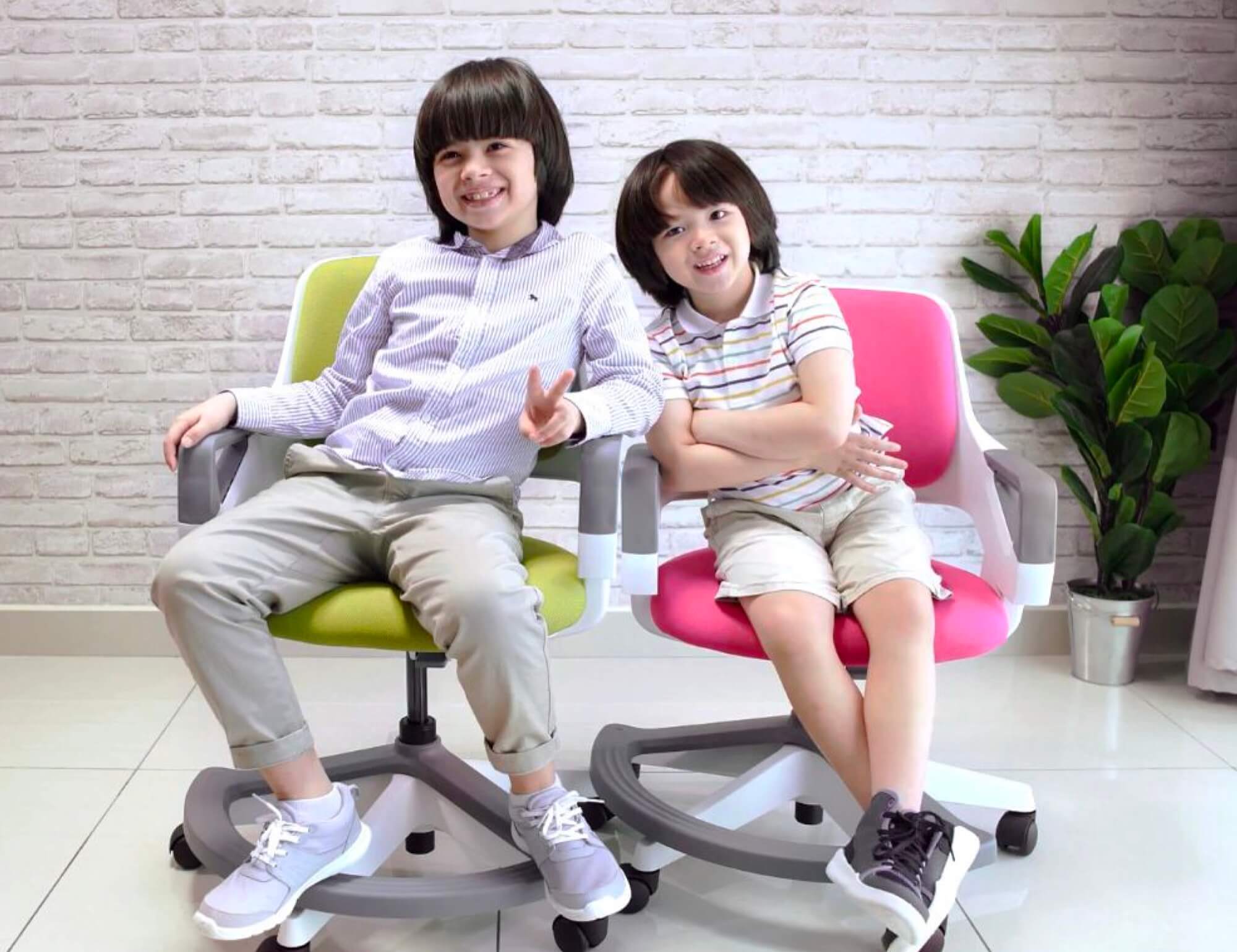 Ergonomic kids chair